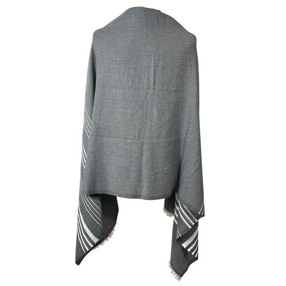 J.Crew Scarf Poncho Grey Cream Blanket Stripe One Size Fringe Wrap - Picture 3 of 7